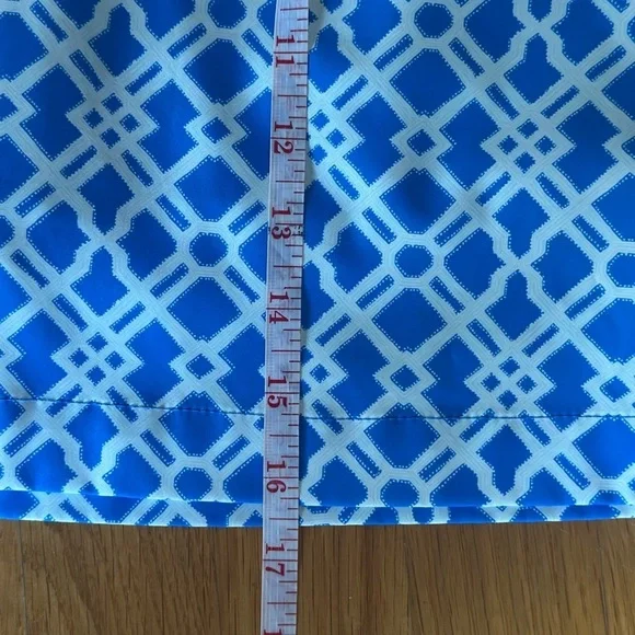 Vineyard Vines Performance Skort Skirt Women’s Blue Printed Skort Size 4 - Picture 7 of 8